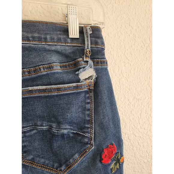 Driftwood Women's Embroidered Dark Wash Skinny Jeans 28 - Picture 7 of 11